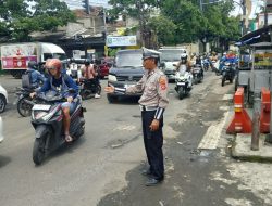 Terjadi Kepadatan!! Unit Lantas dan Patroli QR, Giat Yanmas Siang