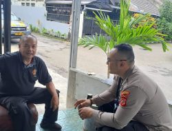 Patroli Dialogis personil Samapta Polsek Lengkong, Himbau Security turut menjaga Kamtibmas Kondusif