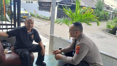Patroli Dialogis personil Samapta Polsek Lengkong, Himbau Security turut menjaga Kamtibmas Kondusif