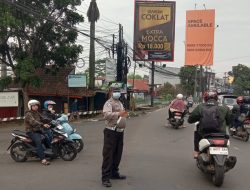 Pelayanan masyarakat oleh unit lalulintas Polsek Arcamanik