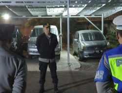 Kapolsek Babakan Ciparay Polrestabes Bandung Pimpin Apel KRYD dan Patroli Malam Minggu