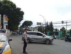 Pelaksanaan Pelayanan Masyarakat Siang Hari Dilaksanakan QR Polsek Sukasari.