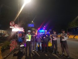 Cegah C3, Kelompok Motor dan Gangguan Kamtibmas Lainnya Polsek Babakan Ciparay Lakukan Giat Patroli Strong Point