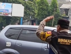 Personil Polsek Cibeunying kidul giat Yanmas pagi hari Pengaturan Lalulintas