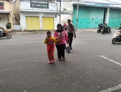 Personil Polsek Cibeunying kidul giat Yanmas pagi hari Pengaturan Lalulintas