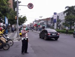 Personil Lantas Polsek Ujungberung Lakukan Giat Pengaturan Arus Lalulintas pagi Hari
