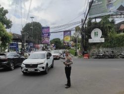 Pelaksanaan Pelayanan Masyarakat Sore Hari Unit Lalulintas Polsek Sukasari