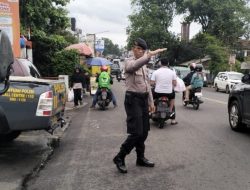 Unit Samapta Polsek Ujungberung Gelar Pengaturan Lalu lintas, Bentuk Pelayanan Kepada Masyarakat pagi hari