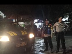 Cegah gangguan kamtibmas Malam Hari, Personil Polsek Ujungberung Melaksanakan Patroli BLB Perbankan di Wilayah hukum Polsek Ujungberung