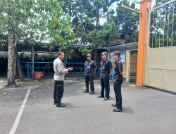 Bhabinkamtibmas Kel. Pakemitan Melaksanakan Binkamsa kepada Satpam di lingkungan kelurahan