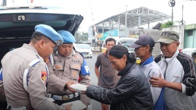 Jumat Berkah Sipropam Polres Garut Lakukan Baksos