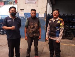 Lewat Sambang, Bhabinkamtibmas Kelurahan Burangrang Polsek Lengkong sambangi warganya, berikan pesan kamtibmas
