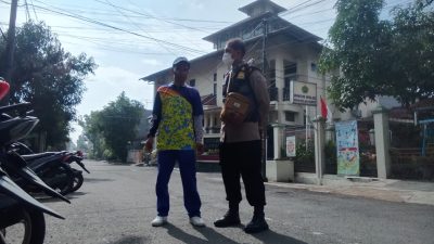 JALIN KERJASAMA KAMTIBMAS, BHABINKAMTIBMAS SAMBANGI DAN SILATURAHMI DENGAN WARGA BINAANYA