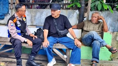 Sambang warga, Bhabinkamtibmas Polsek Astanaanyar Pererat Silaturahmi dan Sinergisitas Jaga Kamtibmas