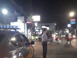 Tekan Angka Kriminalitas, QR Polsek Sukasari Lakukan Giat Rutin Yanmas Malam Bandung Lautan Biru