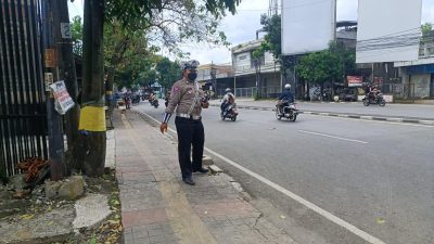 Pastikan Arus Lalulintas Lancar, Unit Lantas Polsek Babakan Ciparay Laksanakan Pengaturan Arus Lalulintas