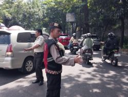 Pelaksanaan Pelayanan Masyarakat Siang Hari Dilaksanakan QR Polsek Sukasari