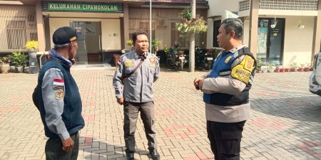 JALIN KEMITRAAN, BHABINKAMTIBMAS SAMBANGI DAN SILATURAHMI DENGAN WARGA BINAANYA