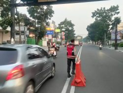 Unit Samapta Polsek Lengkong Gelar Pengaturan Lalu lintas, Bentuk Pelayanan Kepada Masyarakat pagi hari
