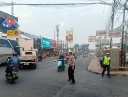 Personel lalulintas Polsek Ujungberung antisipasi kemacetan pada Pagi Hari