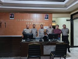 Giat Patroli Malam Ujungberung Cegah gangguan kamtibmas Malam Hari, Personil Polsek Ujungberung di Pimpin Pawas Polsek Ujungberung Melaksanakan Patroli antisipasi Curas Curat Geng motor dan Sajam di Wilayah hukum Polsek Ujungberung