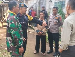 Tim Brimob Polda Jabar Musnahkan Mortir Temuan Warga di Garut