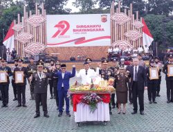 Polda Jabar Gelar Syukuran Hari Bhayangkara ke-79, Puluhan Anggota Berprestasi Raih Penghargaan