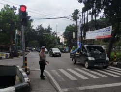 GIAT YANMAS PAGI UNIT LANTAS POLSEK CINAMBO DI TIGA TITIK RAWAN LALIN