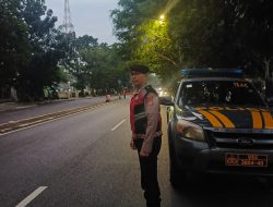 Pelaksanaan Pelayanan Masyarakat di pagi hari dilaksanakan oleh personil QR Polsek Bandung Wetan tanggal 04 Juli 2025 di Jl. Cihapit kota Bandung