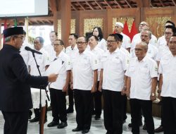 Lantik Anggota Forum Kewaspadaan Dini Masyarakat, Farhan Ingatkan Kewaspadaan Sosial