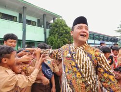 Erwin Beri Tips Siswa-Siswi SMPN 2 Bandung Cara Sederhana Bela Negara