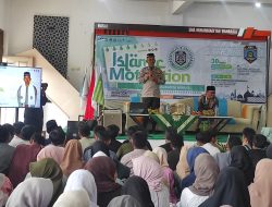 Binmas Polres Garut Sampaikan Tausiyah di SMA Muhammadiyah Wanaraja, Ajak Pelajar Jauhi Bullying dan Narkoba