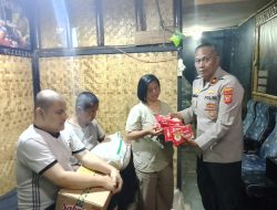 Peduli Kemanusiaan, Kapolsek Sukawening Polres Garut Santuni Warga Tunanetra