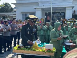 Polres Garut Berikan Kejutan ke Kodim 0611 Garut di HUT TNI ke-80