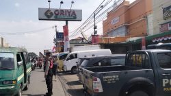 Personel Samapta Polsek Ujungberung Lakukan Giat Pengaturan Arus Lalu-lintas Sore Hari